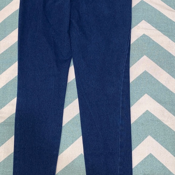 Women’s leggings bundle - Picture 3 of 15